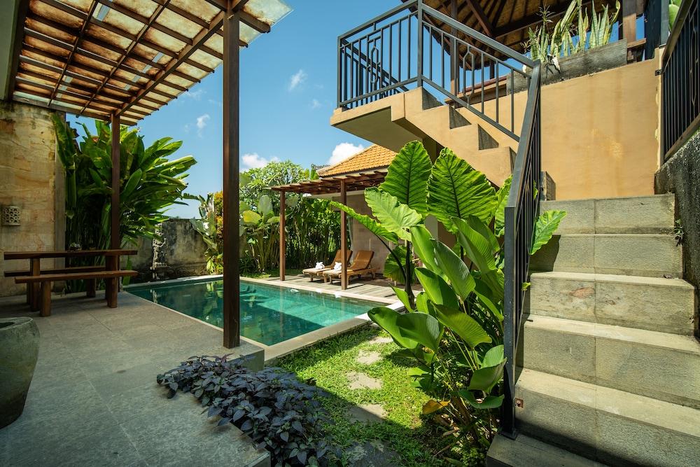 Ubud Lestari Villa Buitenkant foto